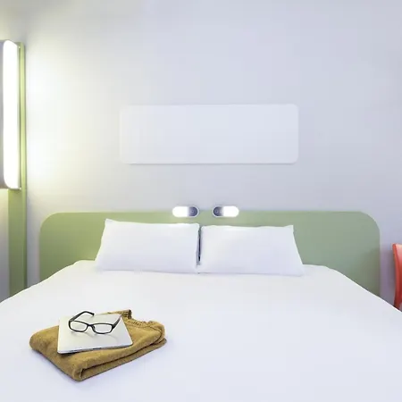 Ibis Budget Bordeaux Centre Bastide Room photo